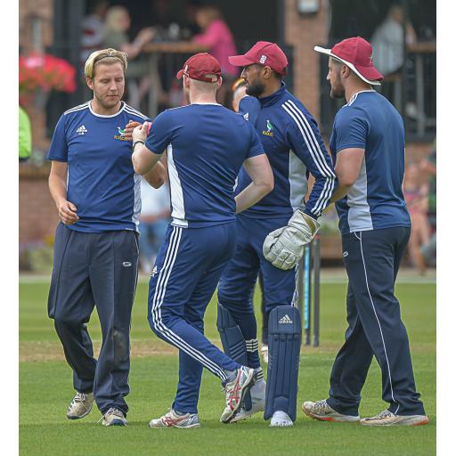 Hanging Heaton suffer national T20 defeat