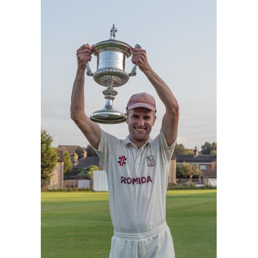 Woodlands are champions while Harvey hits six sixes
